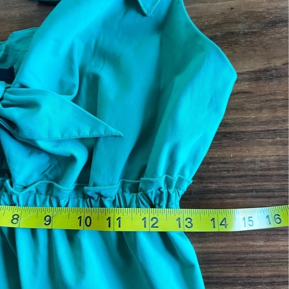 DREW Green Kelly Midi Dress size Medium New with Tags - Picture 13 of 15